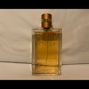 CHANEL Allure